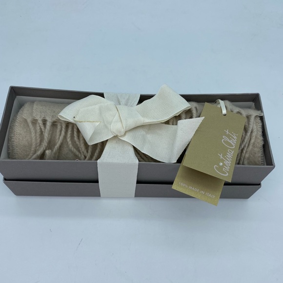 Cristina Chiti Cashmere Scarf - Picture 4 of 6